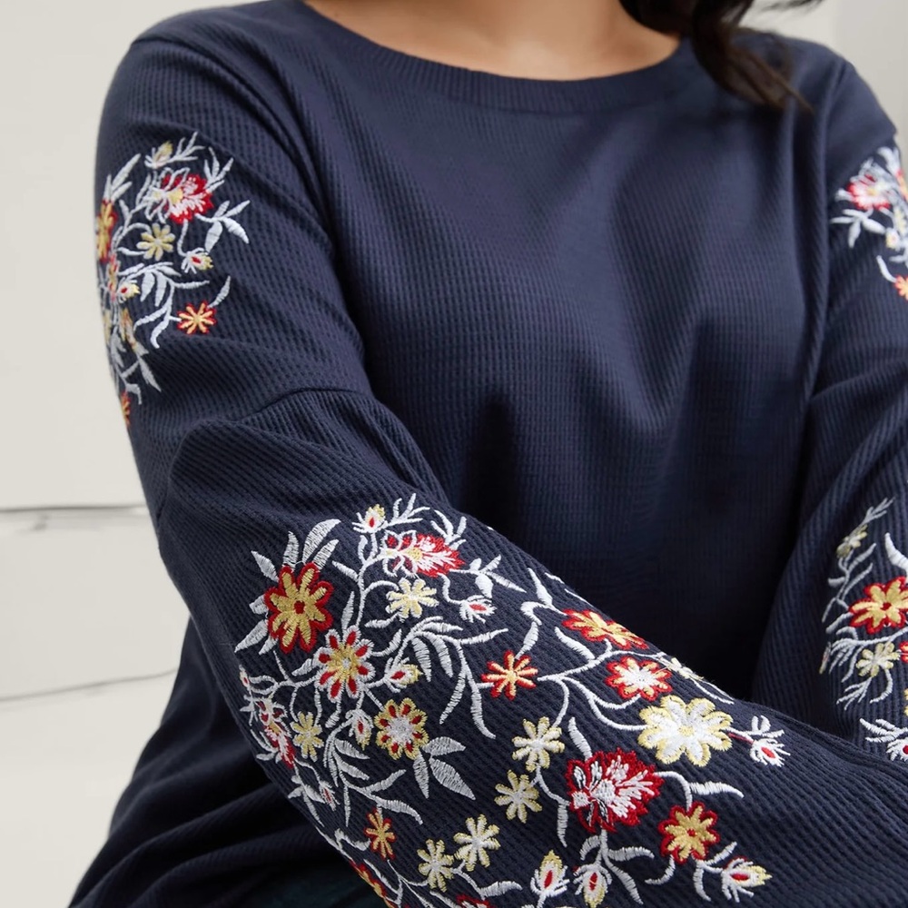 BloomChic Navy Blue Sweatshirt with Floral Embroidery - Picture 2 of 3